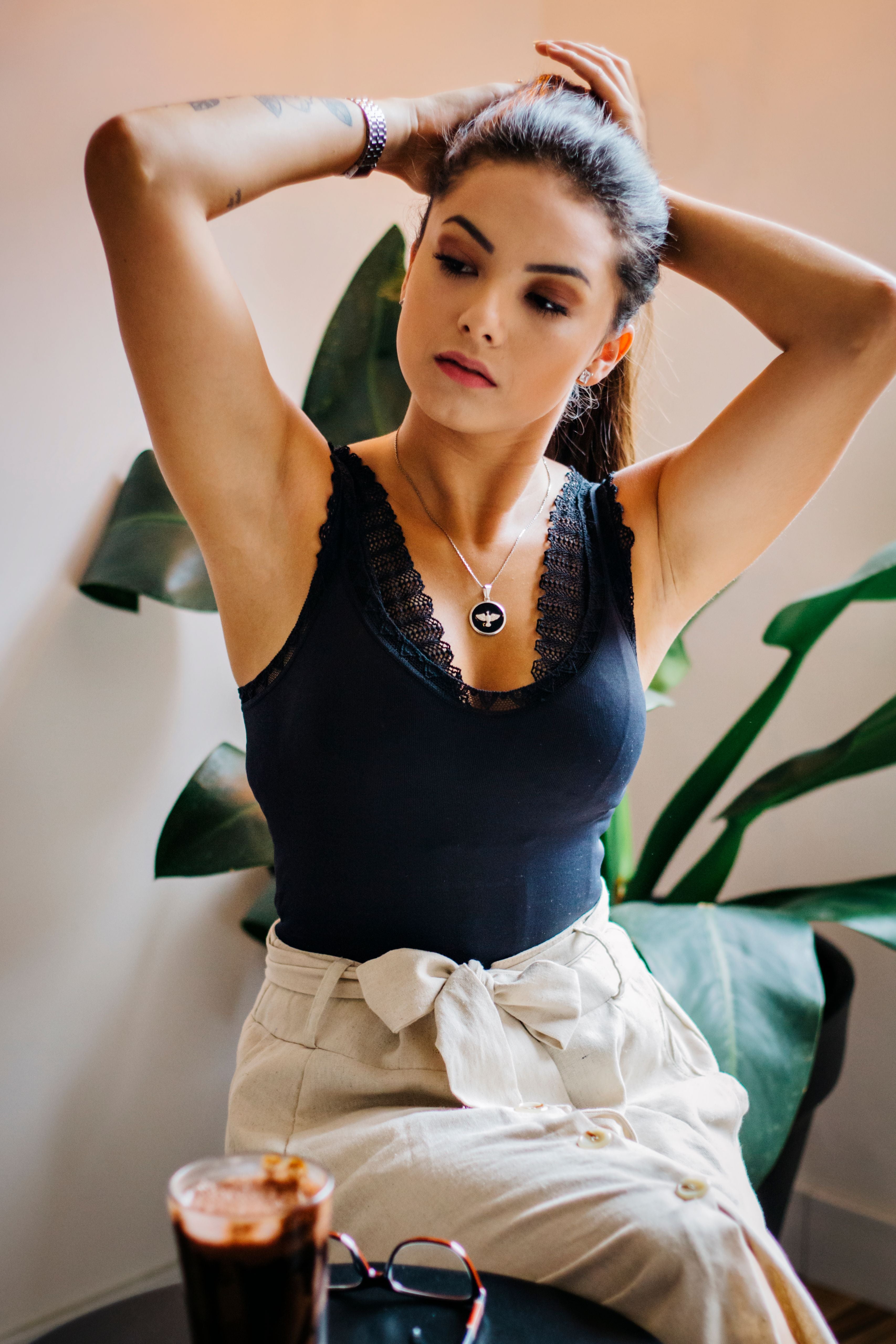 Alicia Fashion Model Banner